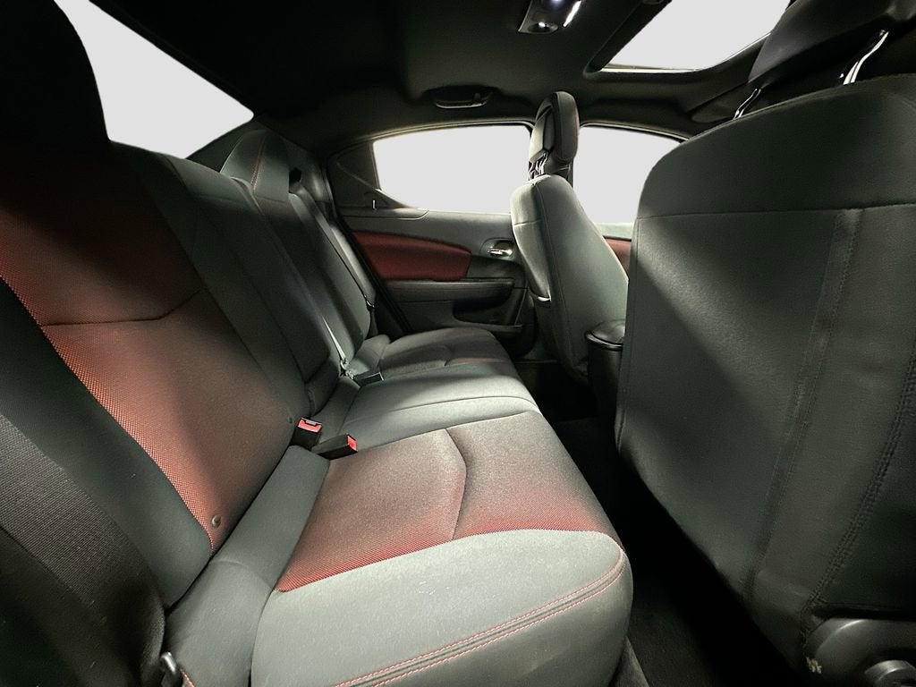 2011 Dodge Avenger Heat