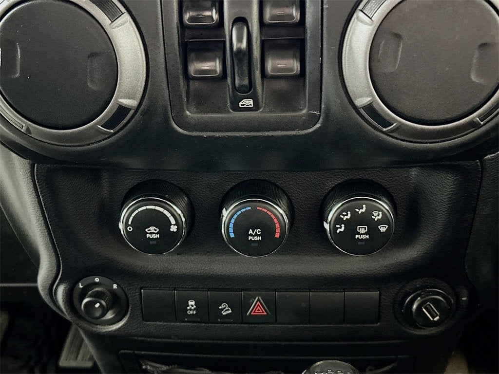 2018 Jeep Wrangler JK Unlimited Willys Wheeler W