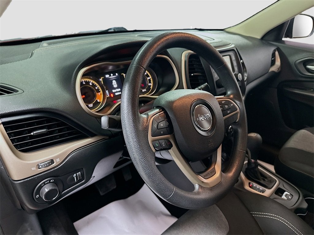 2014 Jeep Cherokee Sport