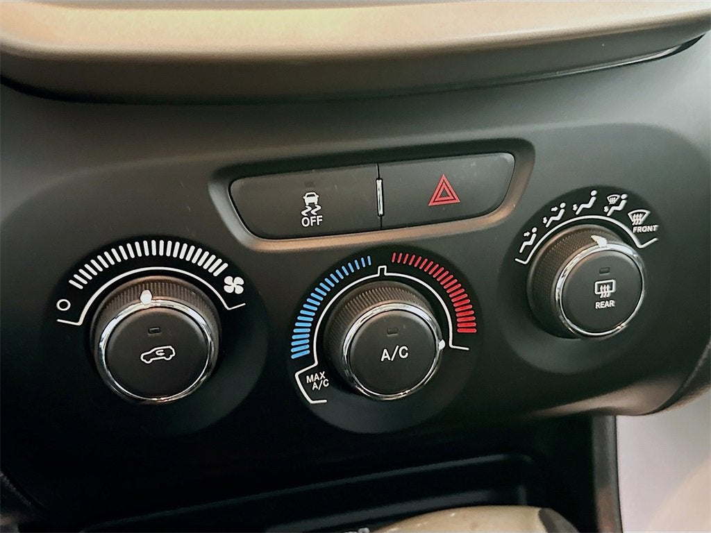 2014 Jeep Cherokee Sport