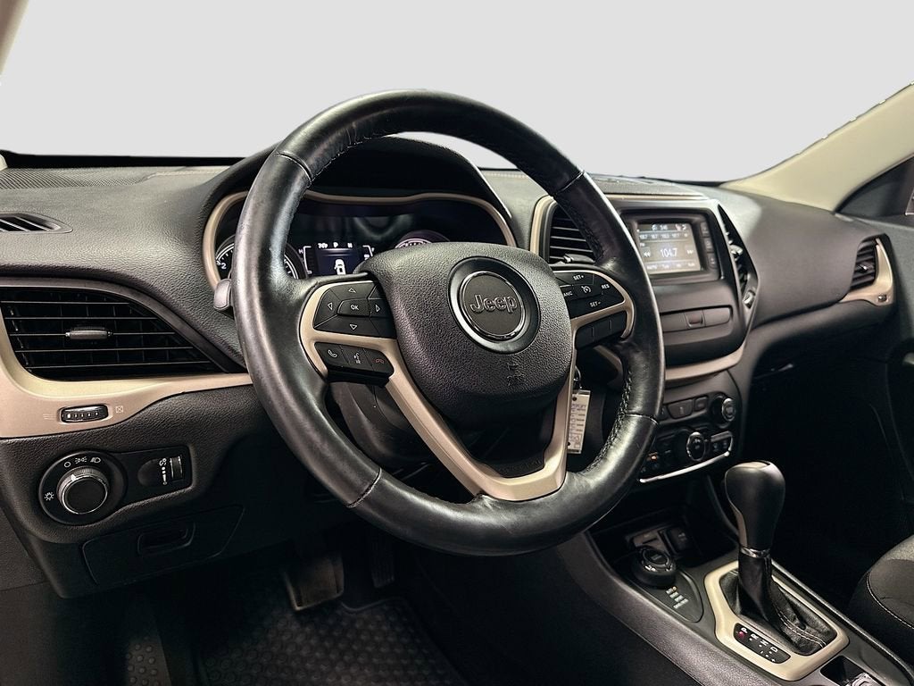 2015 Jeep Cherokee Sport