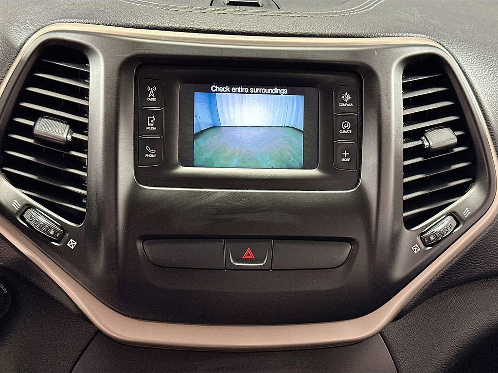 2015 Jeep Cherokee Sport