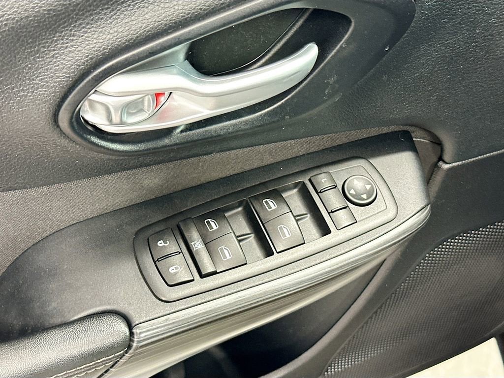 2015 Jeep Cherokee Sport