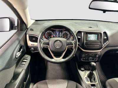 2015 Jeep Cherokee Sport
