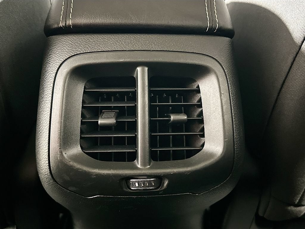 2015 Jeep Cherokee Sport