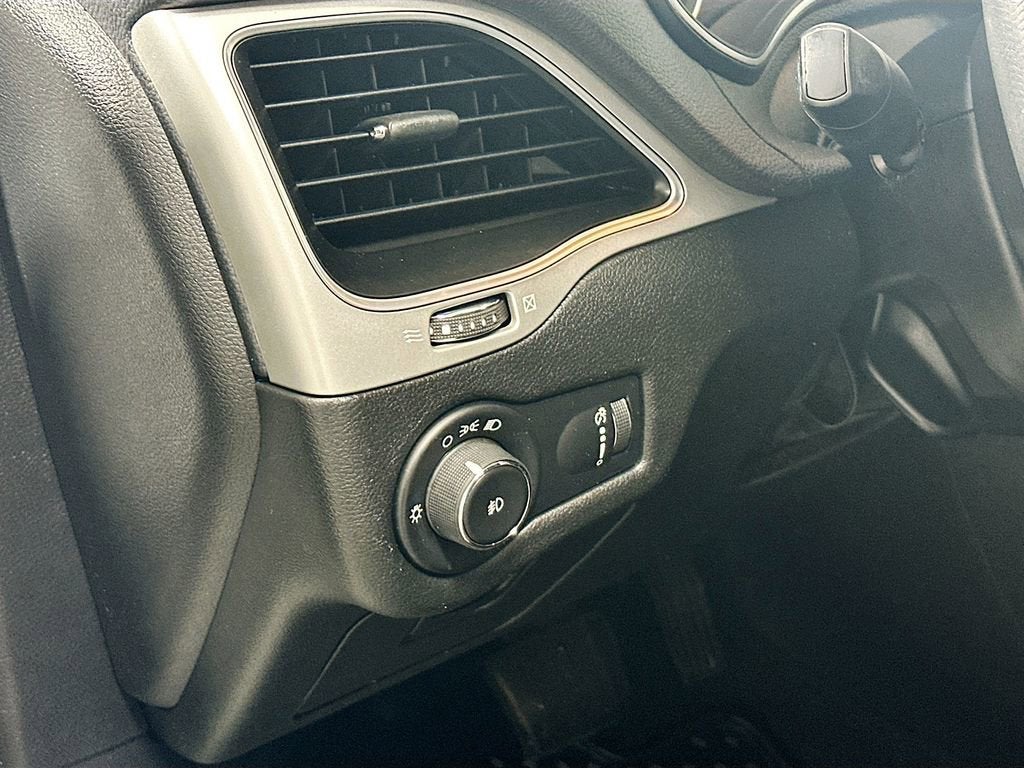 2019 Jeep Cherokee Upland