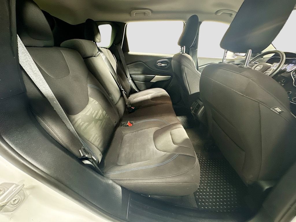 2019 Jeep Cherokee Upland