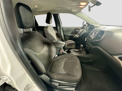 2019 Jeep Cherokee Upland