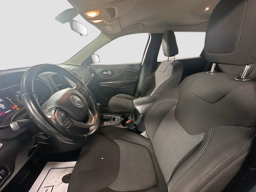 2020 Jeep Cherokee Latitude
