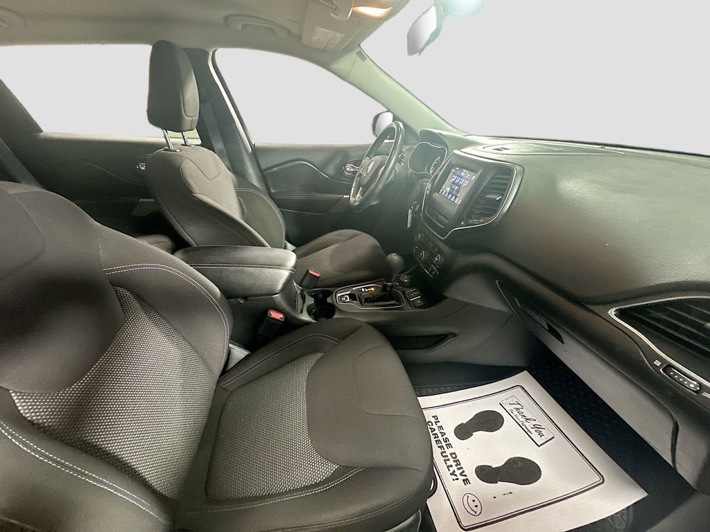 2020 Jeep Cherokee Latitude