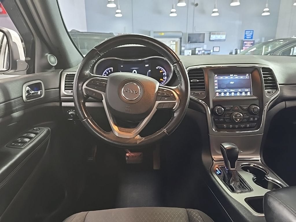 2020 Jeep Grand Cherokee Laredo E