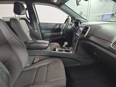 2020 Jeep Grand Cherokee Laredo E