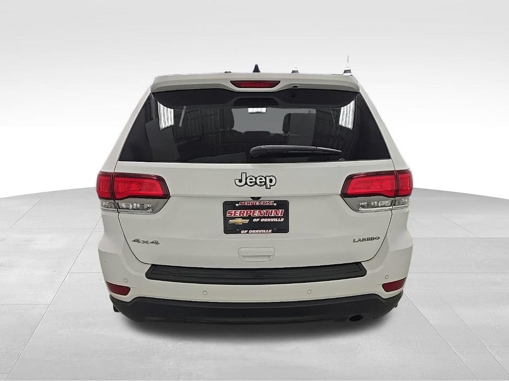 2020 Jeep Grand Cherokee Laredo E