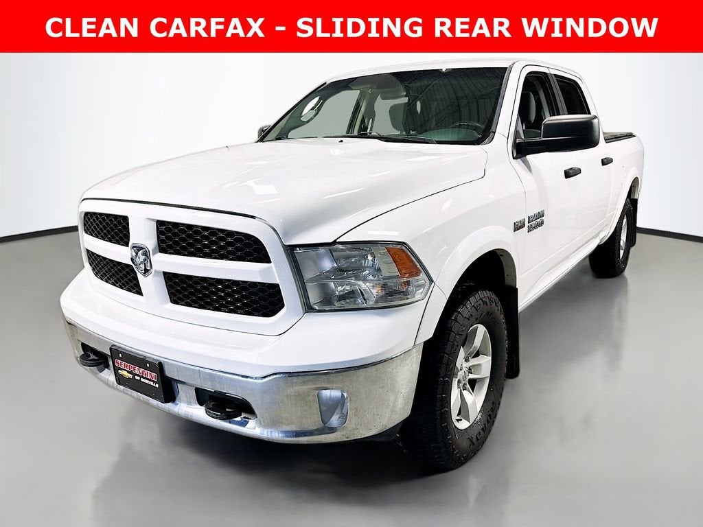 2016 RAM 1500 SLT