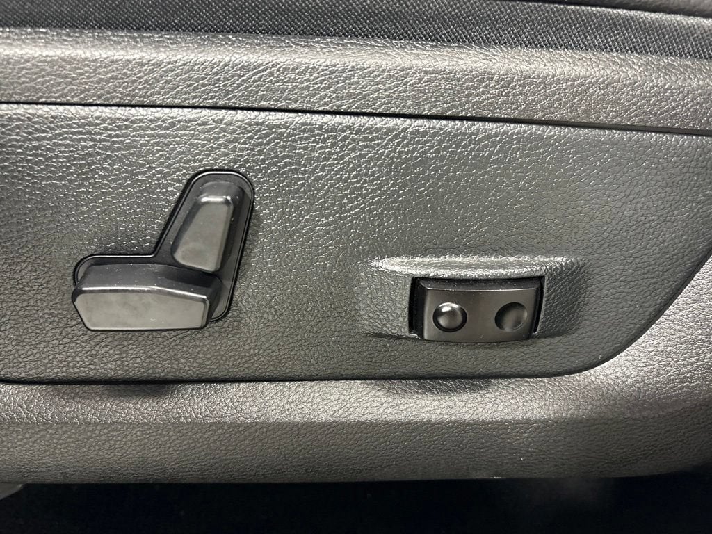 2018 RAM 1500 Sport