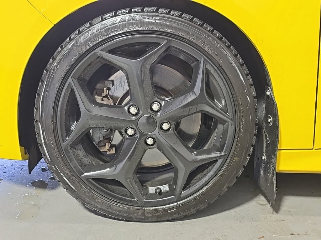 2017 Ford Focus ST ST