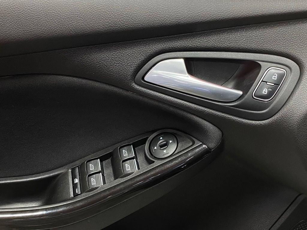 2017 Ford Focus Titanium