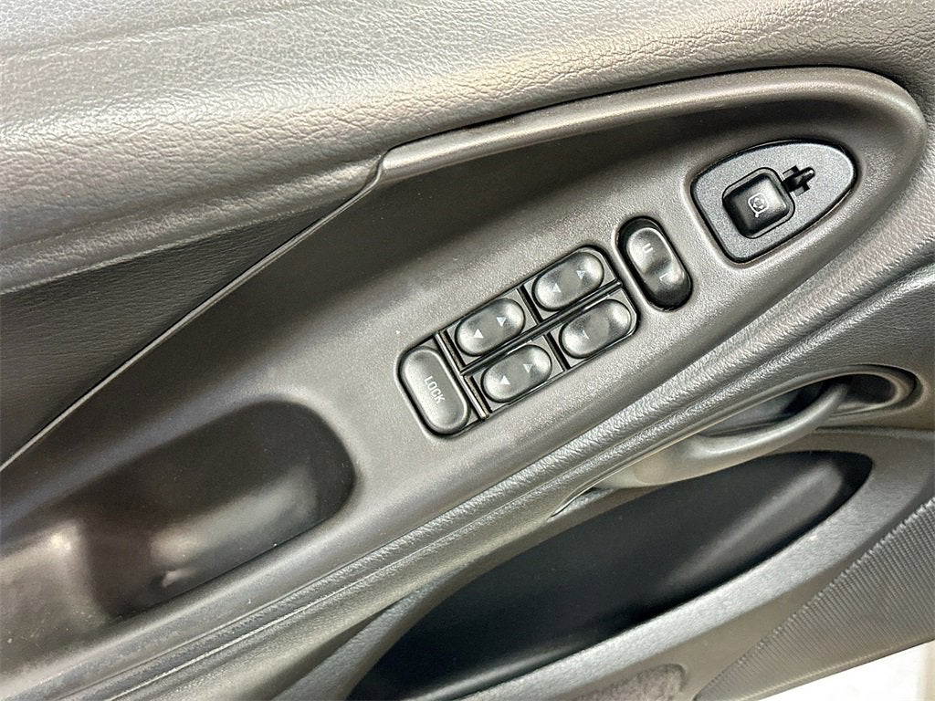 2000 Ford Mustang GT