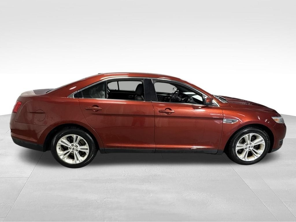2014 Ford Taurus SEL
