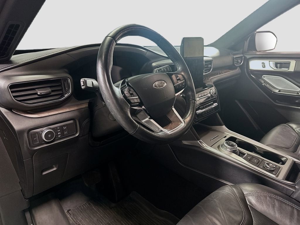 2021 Ford Explorer Platinum