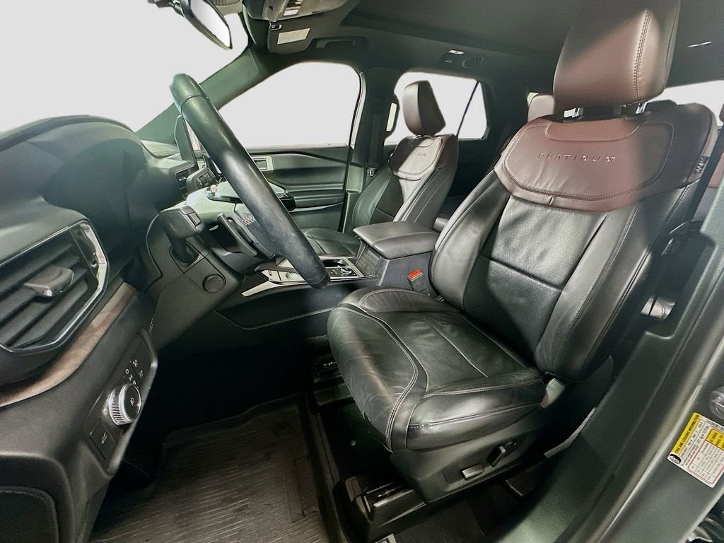 2021 Ford Explorer Platinum