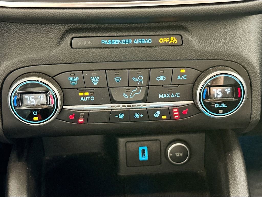 2020 Ford Escape Titanium Hybrid