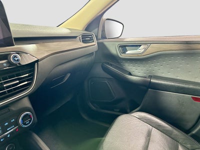 2020 Ford Escape Titanium Hybrid