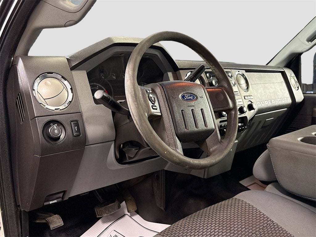 2011 Ford Super Duty F-250 SRW XL