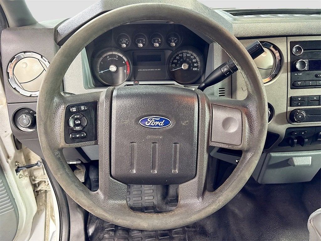 2011 Ford Super Duty F-250 SRW XL