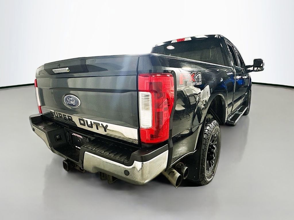 2018 Ford Super Duty F-350 SRW XL