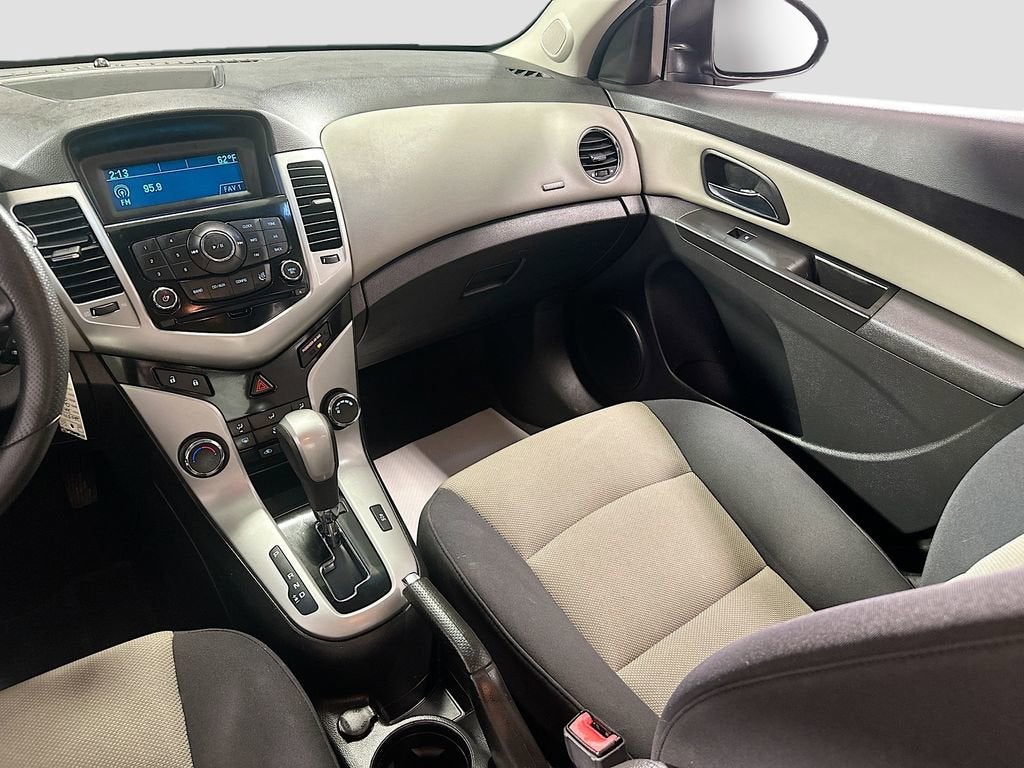 2012 Chevrolet Cruze LS