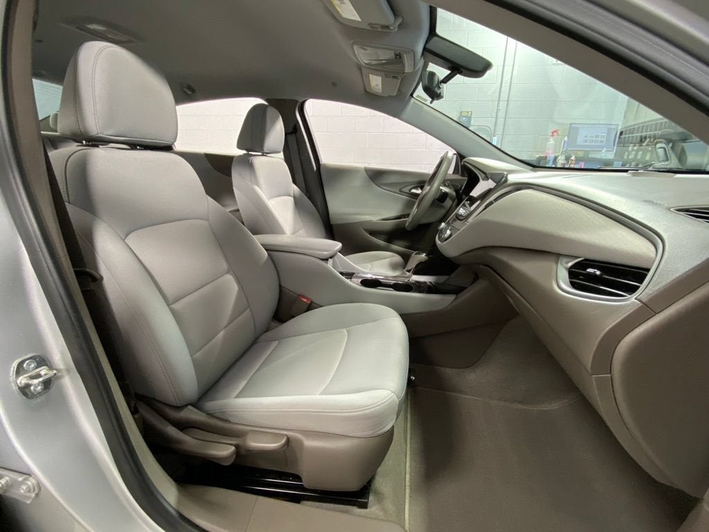 2020 Chevrolet Malibu LS