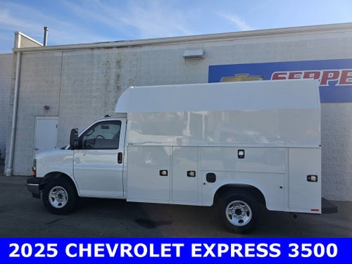 2025 Chevrolet Express Cutaway 3500 1WT