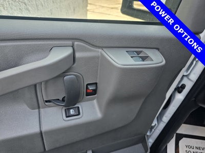 2025 Chevrolet Express Cutaway 3500 1WT