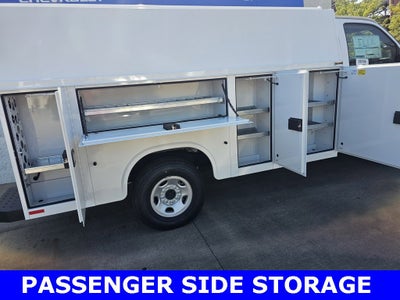 2025 Chevrolet Express Cutaway 3500 1WT