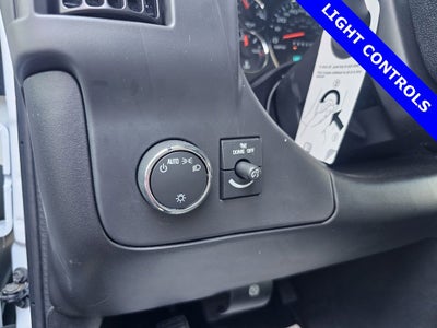 2025 Chevrolet Express Cutaway 3500 1WT