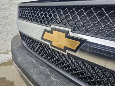 2025 Chevrolet Express Cutaway 3500 1WT