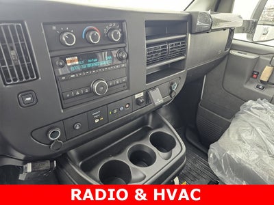 2025 Chevrolet Express Cutaway 3500 1WT
