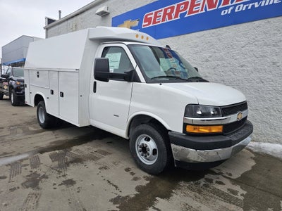 2025 Chevrolet Express Cutaway 3500 1WT