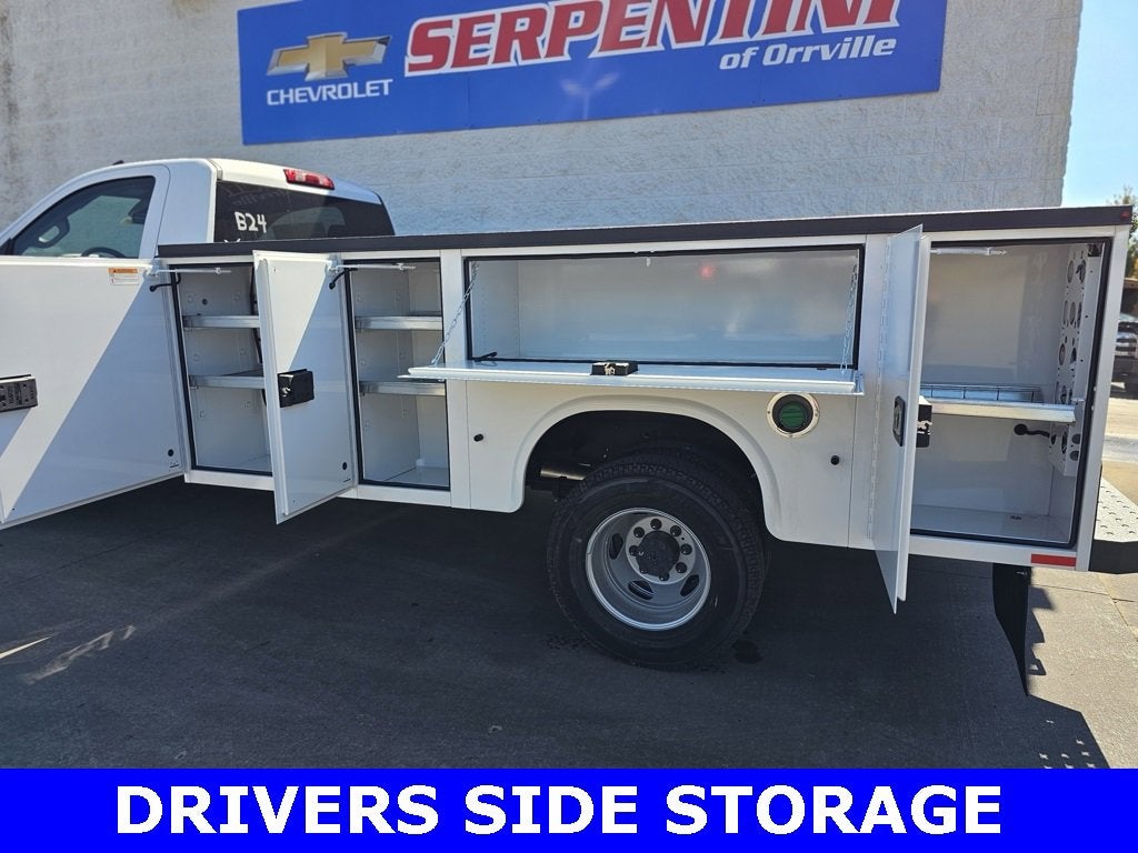 2025 Chevrolet Silverado 3500 HD Chassis Cab Work Truck