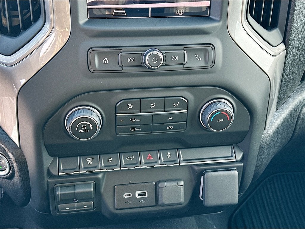 2026 Chevrolet Silverado 3500 HD WT DRW