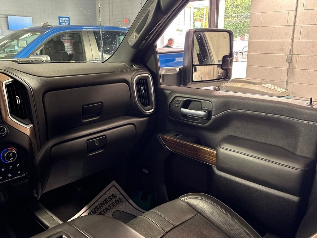 2022 Chevrolet Silverado 3500 HD High Country