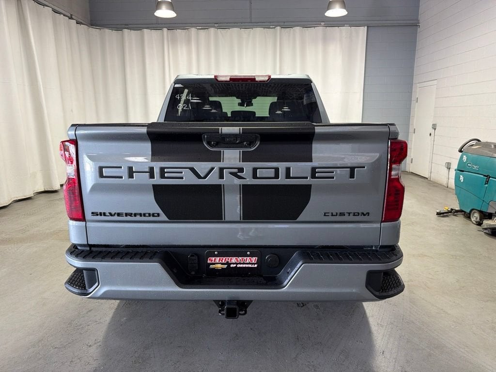 2026 Chevrolet Silverado 1500 Custom