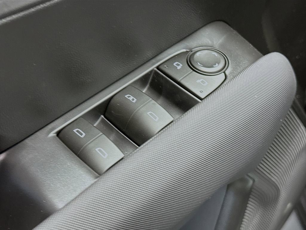 2026 Chevrolet Colorado Z71 - Photo 19