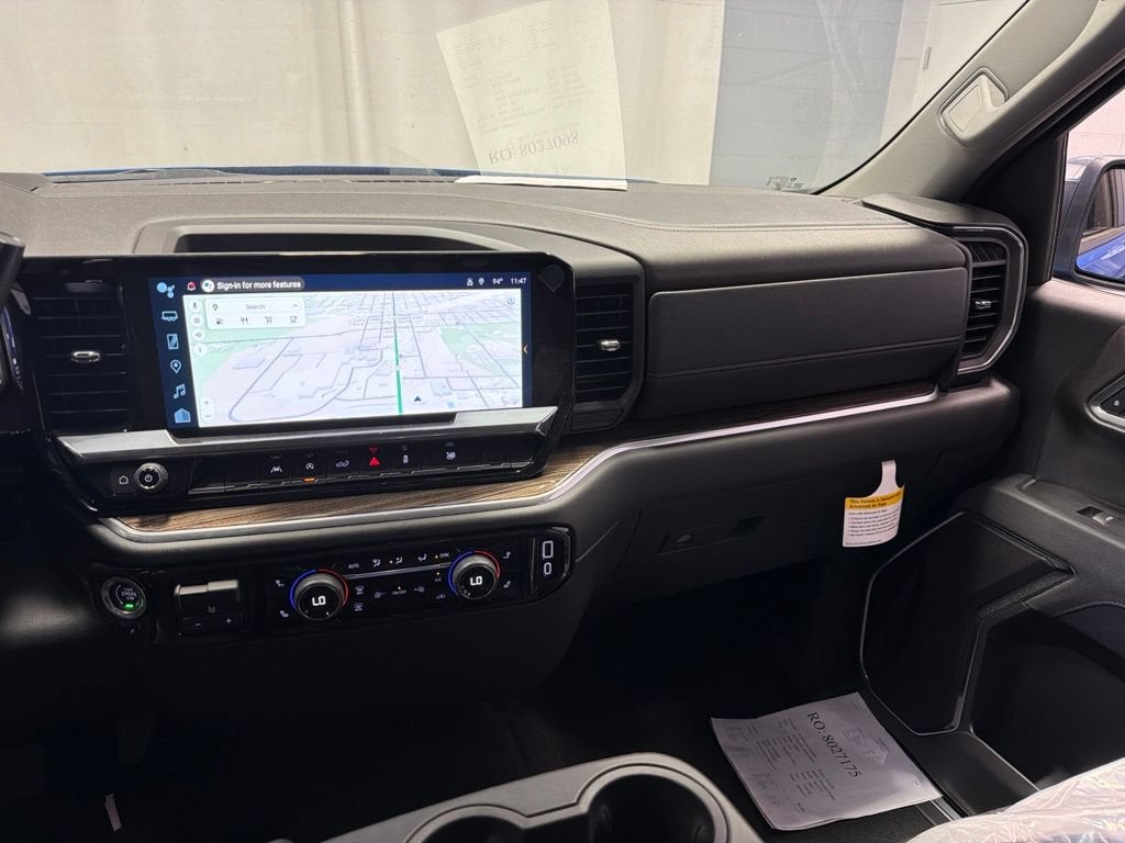 2025 Chevrolet Silverado 1500 LT - Photo 29