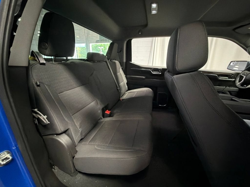 2025 Chevrolet Silverado 1500 LT - Photo 31
