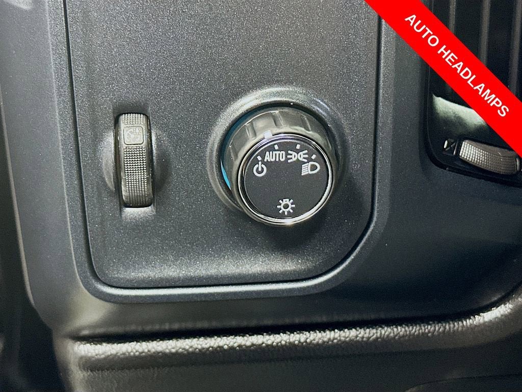 2017 Chevrolet Silverado 1500 Custom