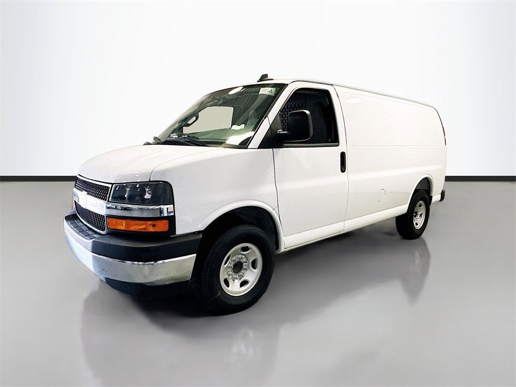 2025 Chevrolet Express Cargo 2500 WT