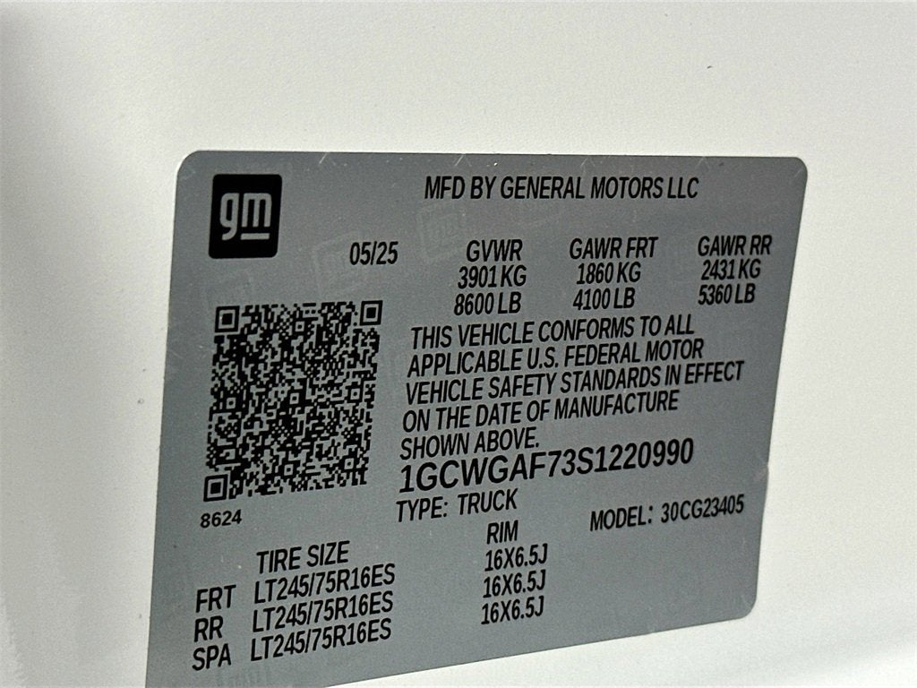 2025 Chevrolet Express Cargo 2500 WT