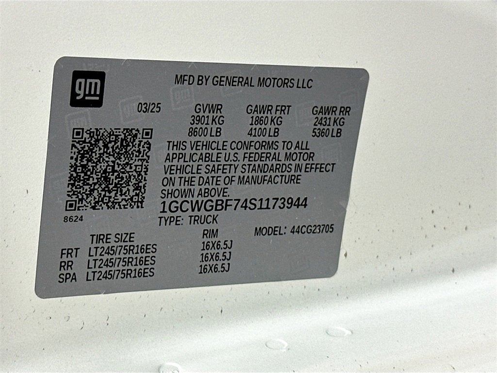 2025 Chevrolet Express Cargo 2500 WT